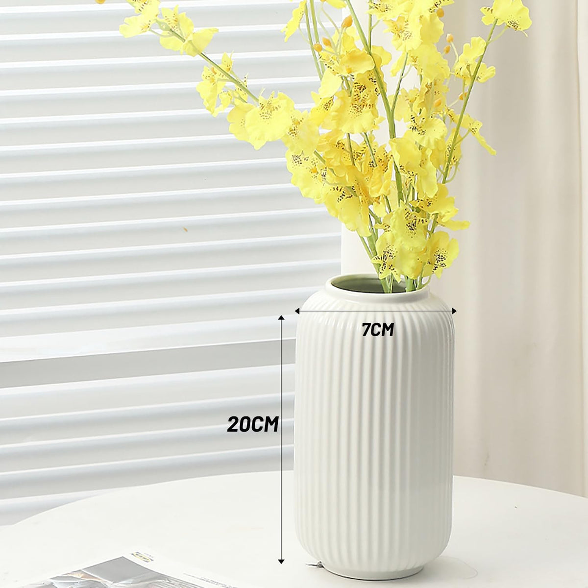 Jarrón de Cerámica Blanco Acanalado de 20 cm para Decoración del Hogar