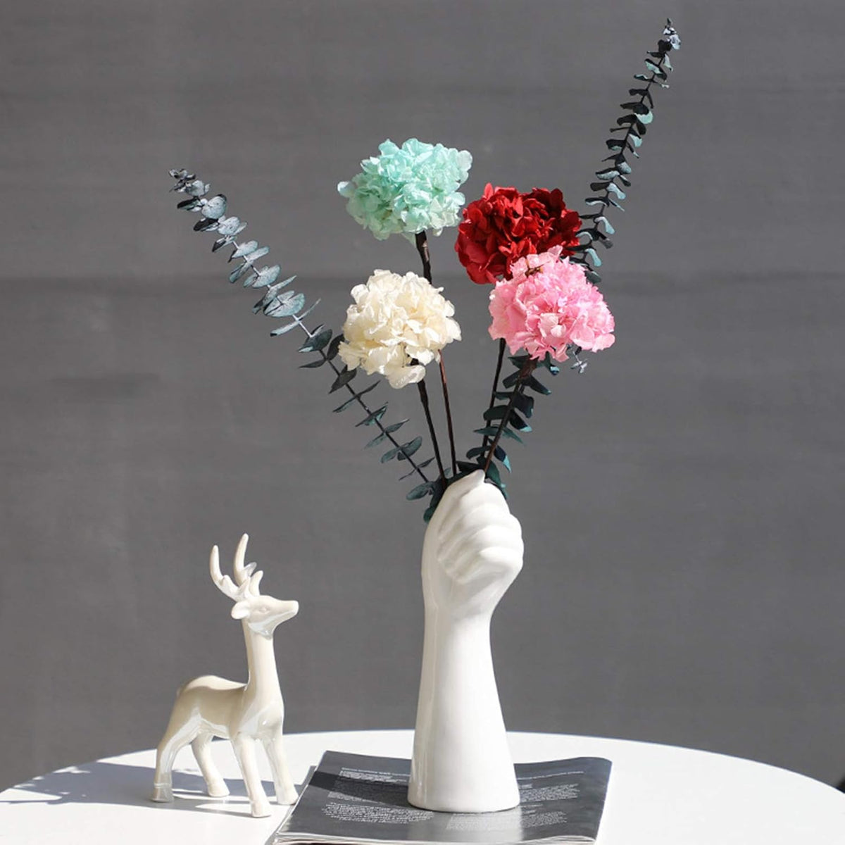 Jarrón de Cerámica Blanco con Forma de Mano de 23 cm para Decoración de Sobremesa