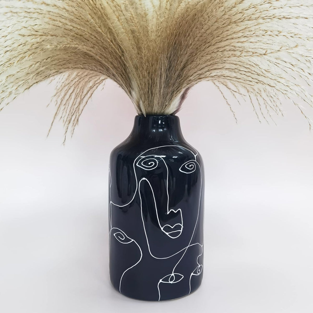 Jarrón de Cerámica Negro con Diseño Abstracto para Decoración del Hogar y la Oficina